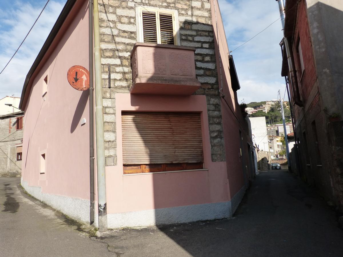 Bed and Breakfast Il Pozzo Dei Desideri Arbus Exterior foto